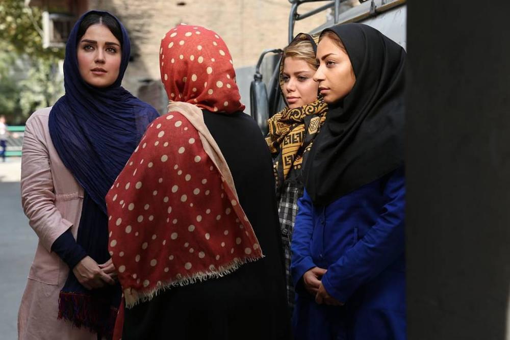 افسانه پاکرو در فیلم سینمایی «این زن حقش را میخواهد»