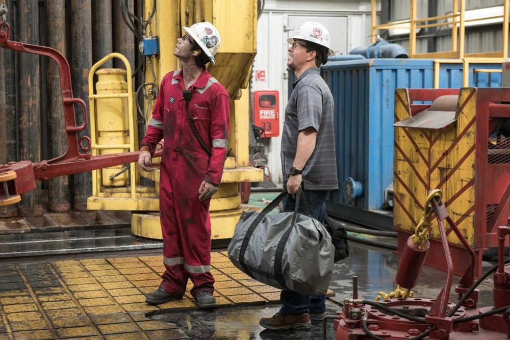 مارک والبرگ و دیلان او برین در فیلم «دیپواتر هوریزن»(Deepwater Horizon)