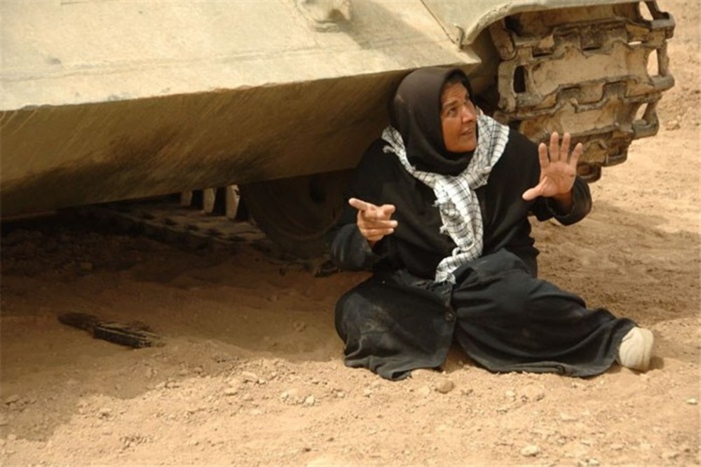 انسیه شاهحسینی در پشت صحنه فیلم زیباتر از زندگی