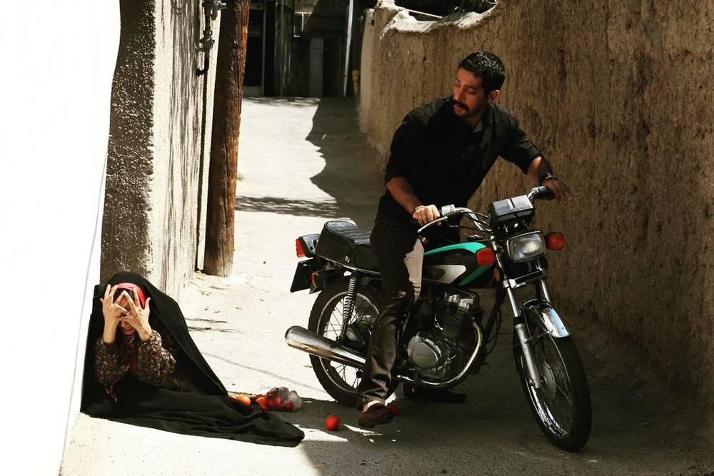 کامران تفتی در فیلم سینمایی «این زن حقش را میخواهد»