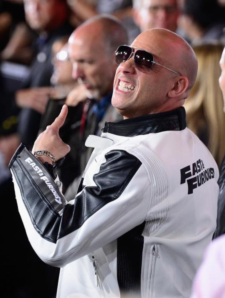 سریع و خشن ۷