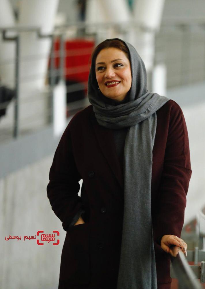 شبنم مقدمی در نشست خبری فیلم «خجالت نکش» در برنامه دو قدم تا سیمرغ در پردیس ملت