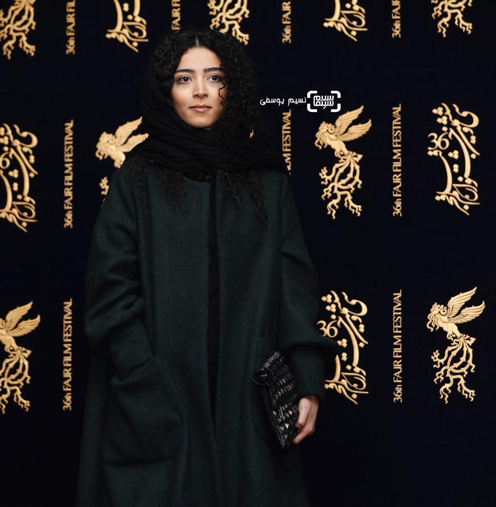 ساغر قناعت در اکران فیلم جشن دلتنگی در کاخ جشنواره سی و ششم