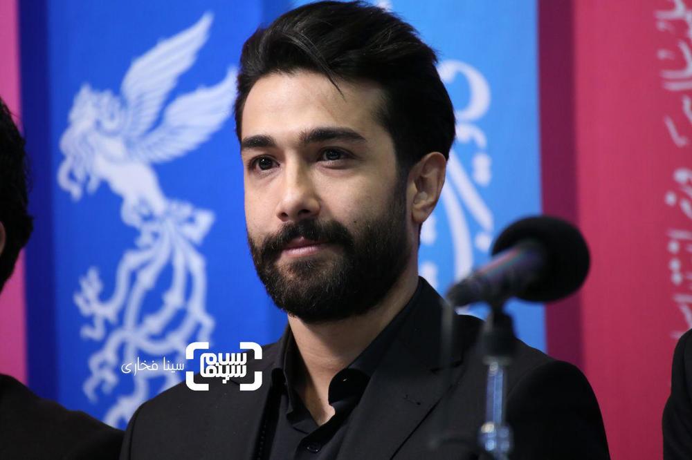 حسین مهری در نشست خبری «ماجرای نیمروز: رد خون» در جشنواره فجر 37