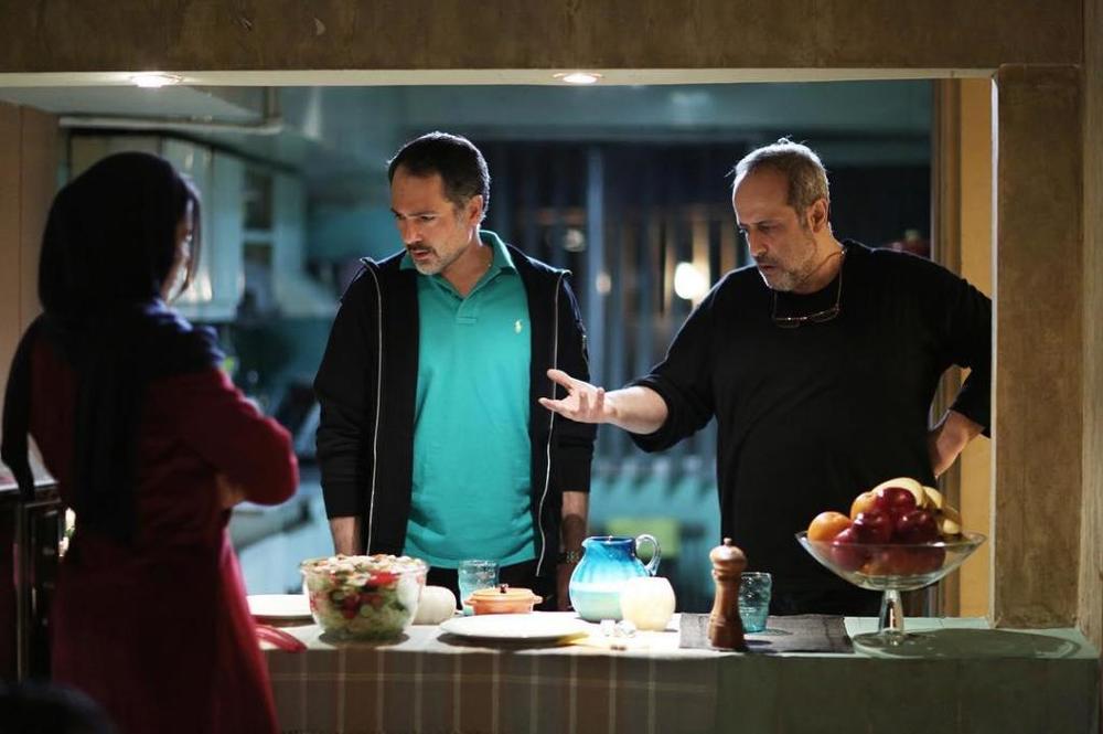 حمید نعمتاله و کوروش تهامی در نمایی از پشت صحنه فیلم «رگ خواب»