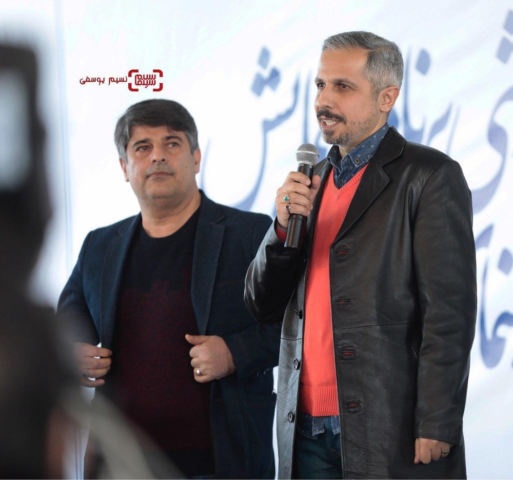 جواد رضویان و جواد نوروزبیگی در مراسم قرعه کشی برنامه نمایش فیلمهای جشنواره فجر 37