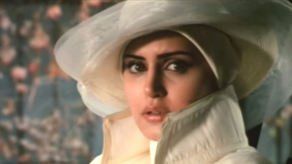 الناز شاکردوست در نمایی از فیلم «عروس فراری»