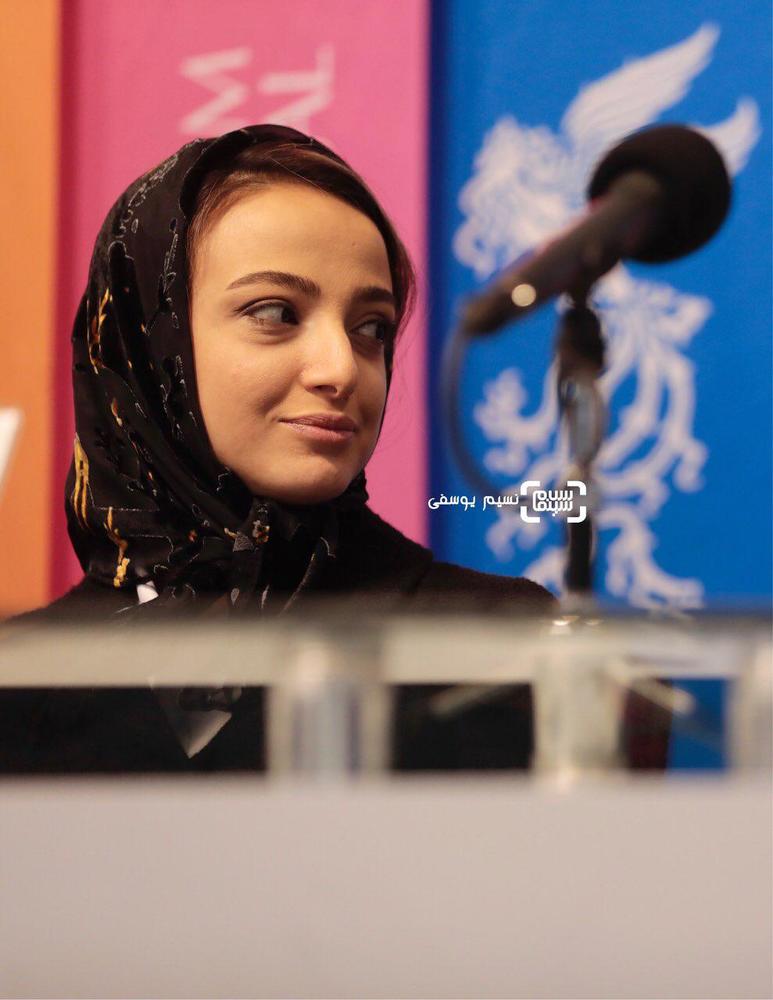 ندا جبرائیلی در نشست خبری فیلم «بنفشه آفریقایی» در جشنواره فیلم فجر 37