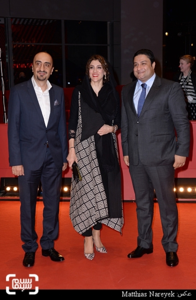 فرش قرمز فیلم «اژدها وارد میشود!» در شصت و ششمین جشنواره فیلم برلین با حضور ویشکا آسایش