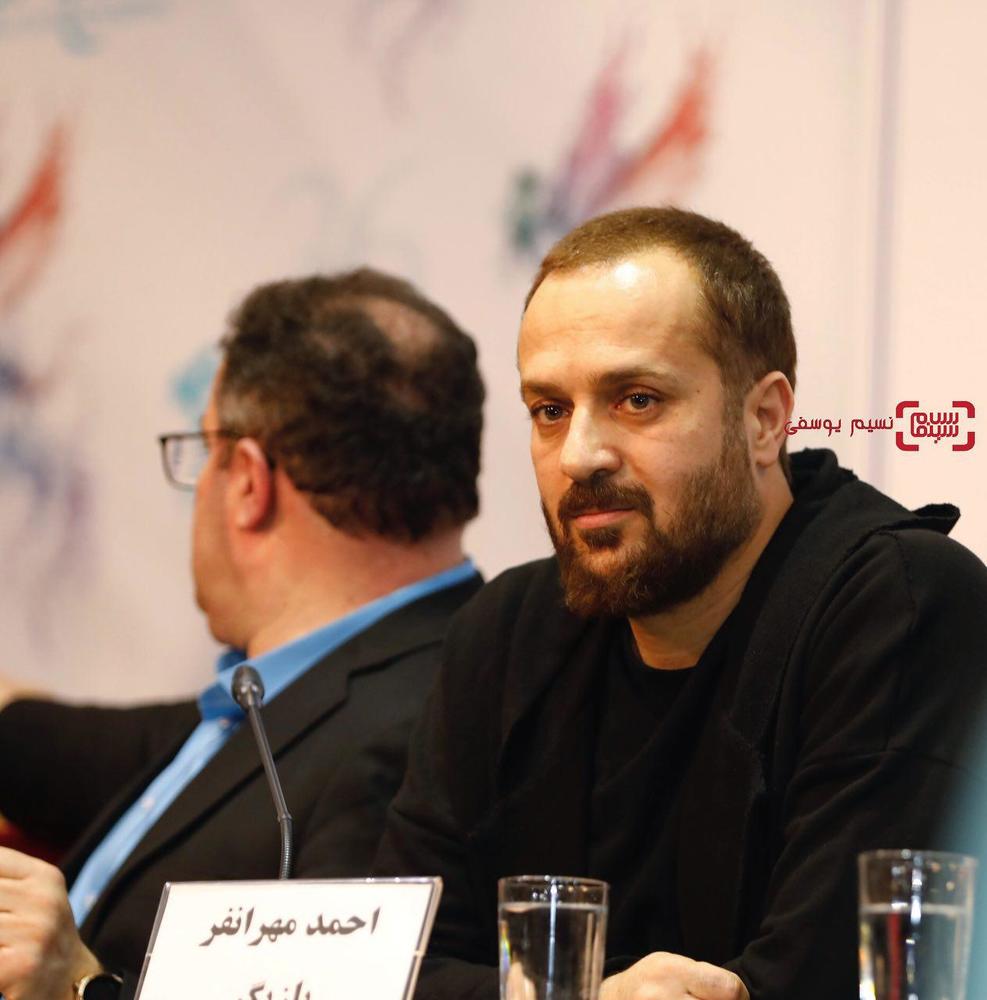 احمد مهران فر در نشست خبری فیلم «خجالت نکش» در سینما ملت در سی و ششمین جشنواره فیلم فجر