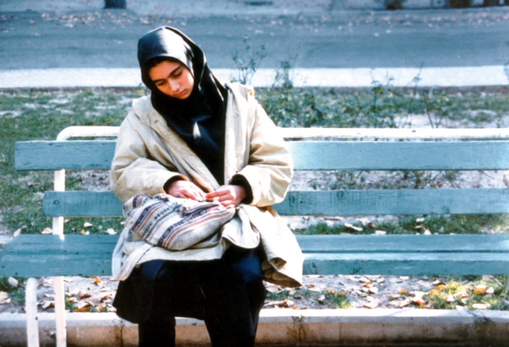 «دختری با کفشهای کتانی» با بازی پگاه آهنگرانی