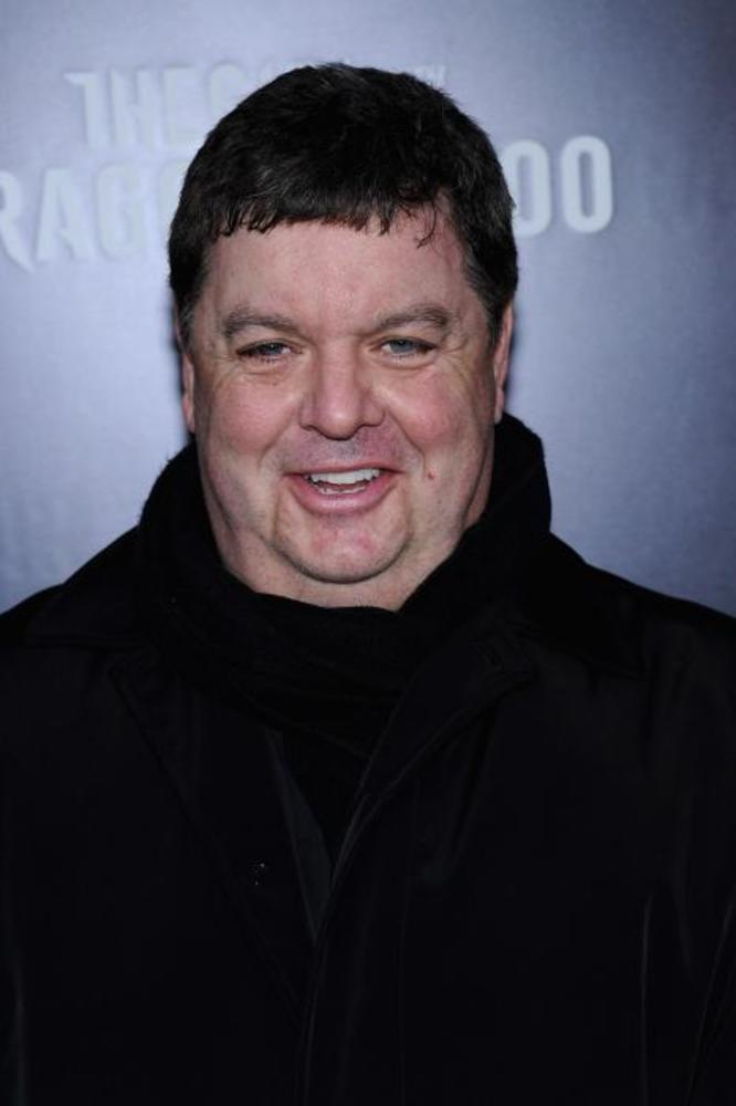 دختری با خالکوبی اژدها