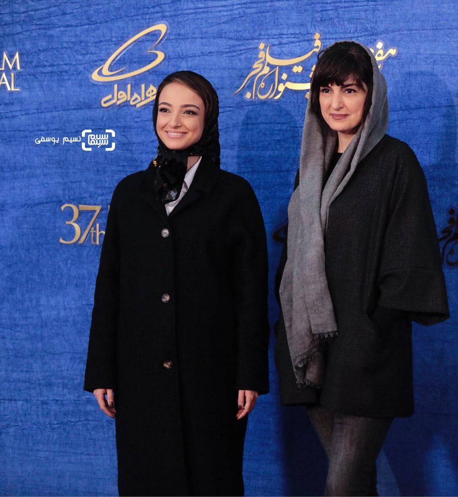 مریم شیرازی و ندا جبرائیلی در اکران فیلم «بنفشه آفریقایی» در جشنواره فجر 37