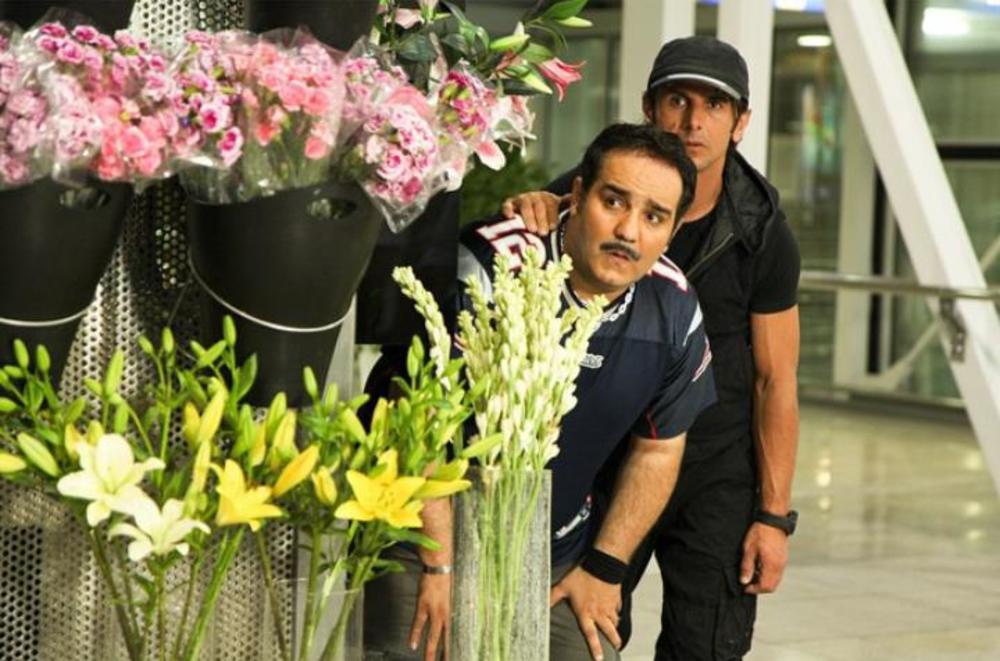 امین حیایی و میرطاهر مظلومی در فیلم آتیش بازی