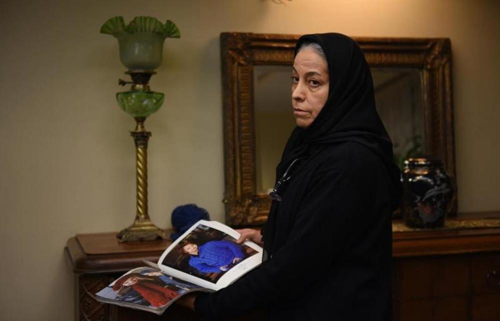 سهیلا رضوی در نمایی از فیلم «خانهای در خیابان چهل و یکم»