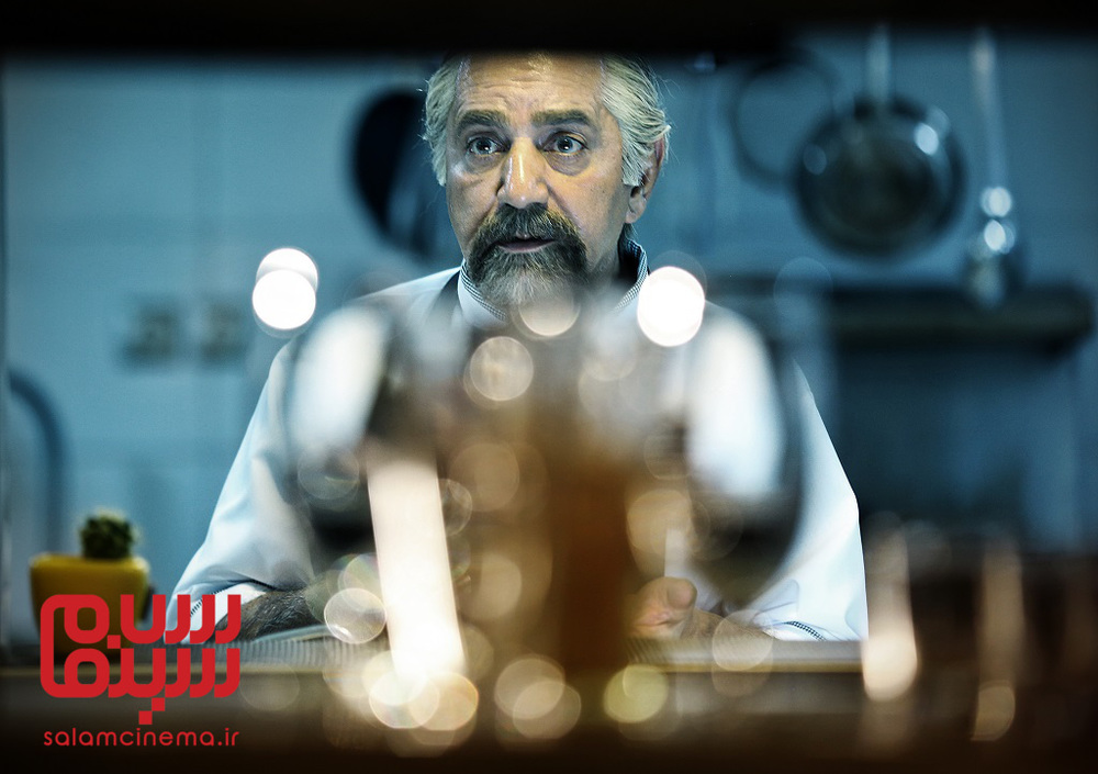 پرویز پرستویی در نمایی از «لس آنجلس-تهران»